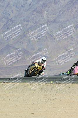 media/Jan-12-2025-CVMA (Sun) [[be1d2b16e3]]/Race 3-Amateur Supersport Middleweight/